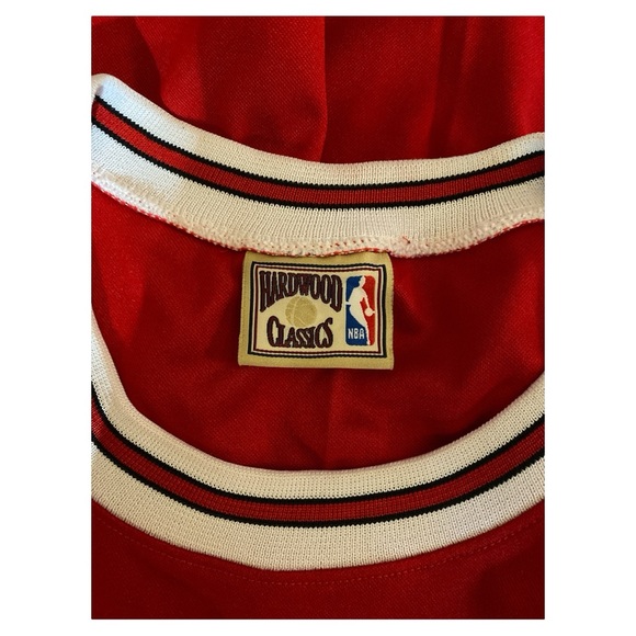 Host Pick-Authentic 1983-84 Michael Jordan Jersey Mitchell & Ness Chicago Bulls - Picture 5 of 6